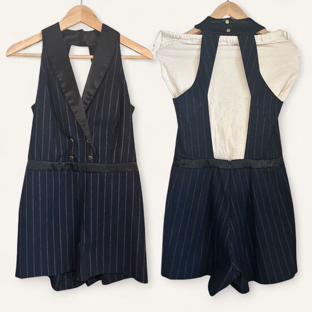 River Island Navy Pinstripe Sleeveless Romper Back Cutout US4‎ UK Made